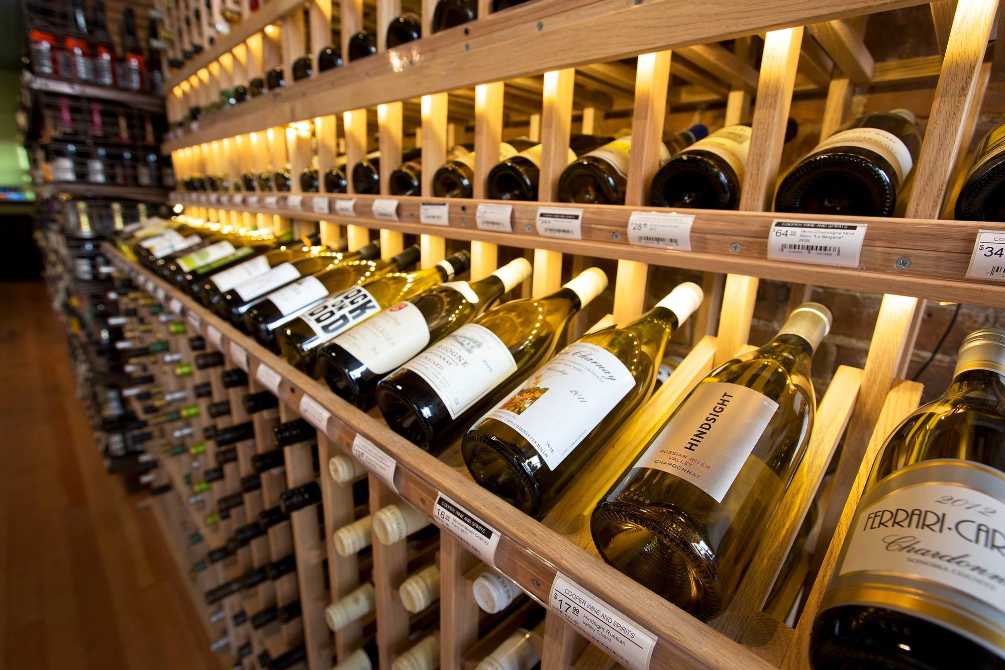 Retail Wine Displays - Wine & Liquor Store Racks | WineRacks.com – Wine ...