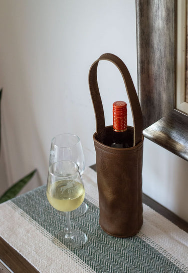 Full-Grain Leather Urban Wine Tote in Mocha